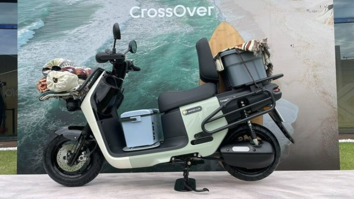 Gogoro CrossOver