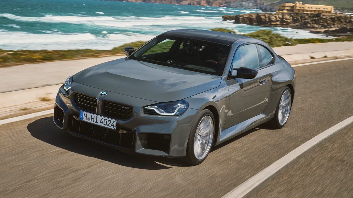 2025 BMW M2